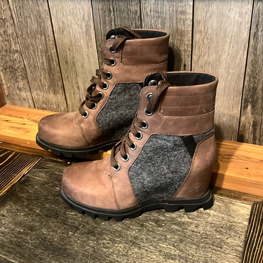 Sorel Joan of Arctic III